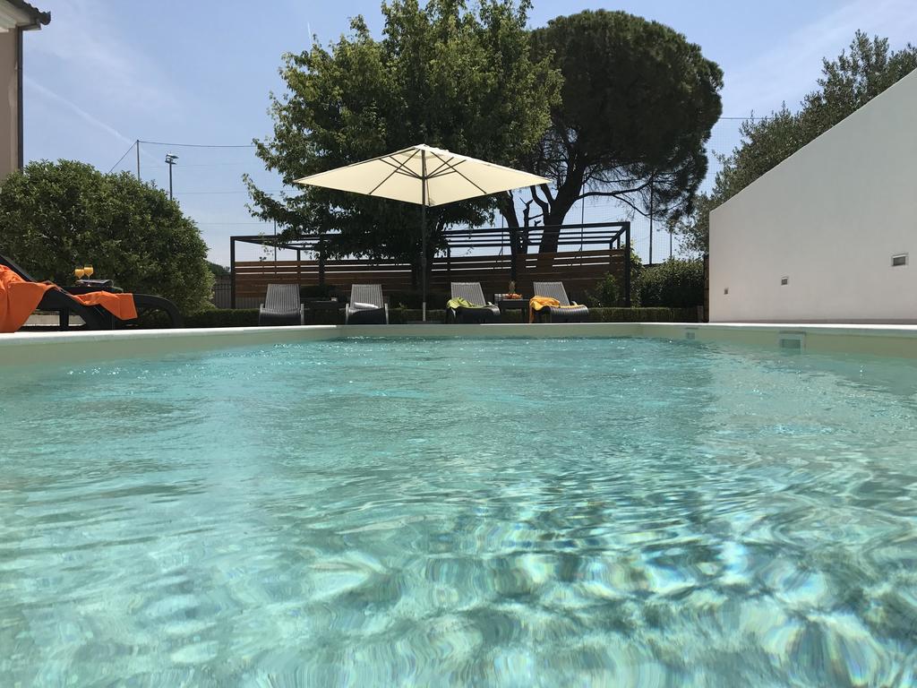 Apartments Saric Biograd Na Moru Exterior foto